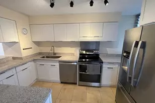 500 University Ave, Honolulu, HI 96826 - Photo 2