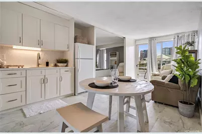 1655 Makaloa Street #812, Honolulu, HI 96814 - Photo 1