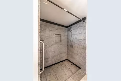 469 Ena Road #1405, Honolulu, HI 96815 - Photo 14