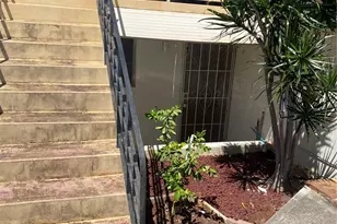 3237 Charles St, Honolulu, HI 96816 - Photo 2