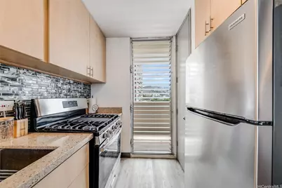 2630 Kapiolani Boulevard #802, Honolulu, HI 96826 - Photo 4
