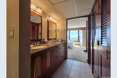 1650 Ala Moana Boulevard #1001, Honolulu, HI 96815 - Photo 12
