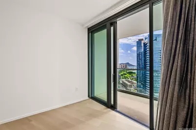 1000 Auahi Street #2700, Honolulu, HI 96814 - Photo 8