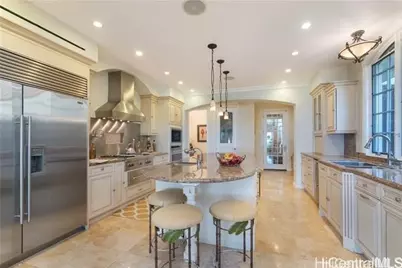 525 Moaniala Street, Honolulu, HI 96821 - Photo 6