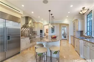 525 Moaniala St, Honolulu, HI 96821 - Photo 6