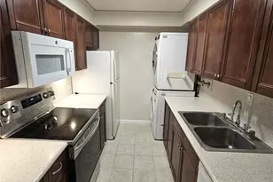 2029 Nuuanu Ave, Honolulu, HI 96817 - Photo 1