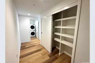1515 Liona Street #1211, Honolulu, HI 96814 - Photo 14