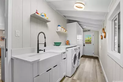 1358 Makaikoa Street, Honolulu, HI 96821 - Photo 24