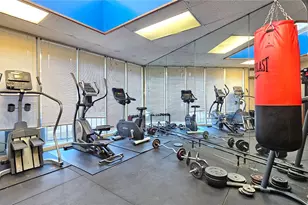 1535 Pensacola St, Honolulu, HI 96822 - Photo 12