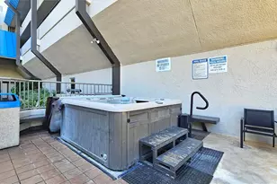 1535 Pensacola St, Honolulu, HI 96822 - Photo 16