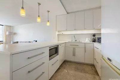 430 Lewers Street #2802, Honolulu, HI 96815 - Photo 2