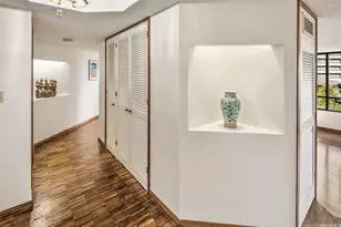 1525 Wilder Ave, Honolulu, HI 96822 - Photo 8