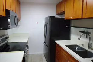 429 Mananai Pl, Honolulu, HI 96818 - Photo 14