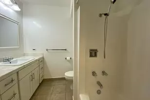 747 Amana St, Honolulu, HI 96814 - Photo 10