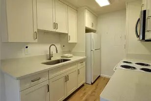 525 Mananai Pl, Honolulu, HI 96818 - Photo 4