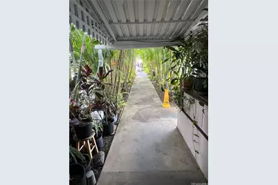 1330 Wilder Avenue #322, Honolulu, HI 96822 - Photo 16