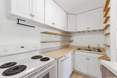 2115 Ala Wai Boulevard #1102, Honolulu, HI 96815 - Photo 6