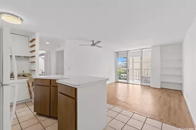 2115 Ala Wai Boulevard #1102, Honolulu, HI 96815 - Photo 2