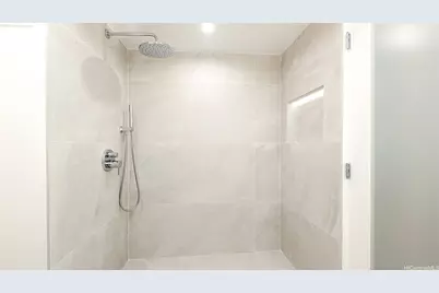 364 Seaside Avenue #508, Honolulu, HI 96815 - Photo 6