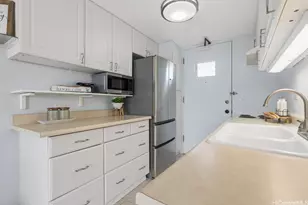 1419 Dominis St, Honolulu, HI 96822 - Photo 12