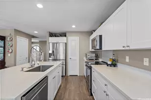 91-1368 Kaileolea Dr, Ewa Beach, HI 96706 - Photo 6