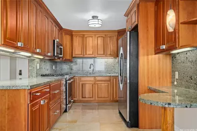 1600 Ala Moana Boulevard #2806, Honolulu, HI 96815 - Photo 12