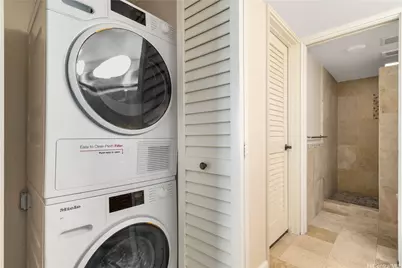 1600 Ala Moana Boulevard #2806, Honolulu, HI 96815 - Photo 22