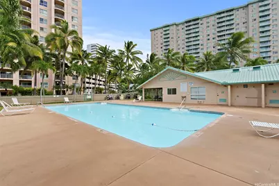 1070 Ala Napunani Street #401, Honolulu, HI 96818 - Photo 18