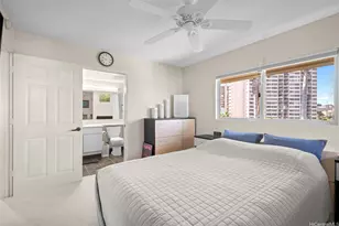 1070 Ala Napunani St, Honolulu, HI 96818 - Photo 10