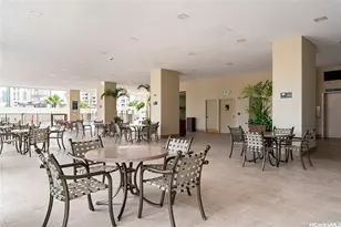 2240 Kuhio Ave, Honolulu, HI 96815 - Photo 16