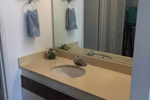 2240 Kuhio Ave, Honolulu, HI 96815 - Photo 6