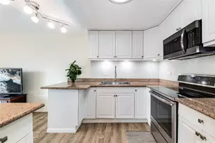 98-731 Moanalua Loop, Aiea, HI 96701 - Photo 4