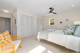 2956 Kaloaluiki St, Honolulu, HI 96822 - Photo 10