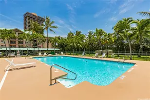 3009 Ala Makahala Pl, Honolulu, HI 96818 - Photo 1