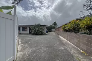 241 Kihapai St, Kailua, HI 96734 - Photo 1