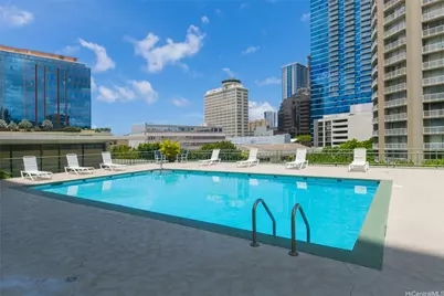 747 Amana Street #613, Honolulu, HI 96814 - Photo 18