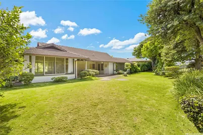 925 Waiholo Street, Honolulu, HI 96821 - Photo 12