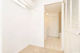 320 Liliuokalani Ave, Honolulu, HI 96815 - Photo 16