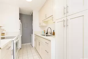 320 Liliuokalani Ave, Honolulu, HI 96815 - Photo 8