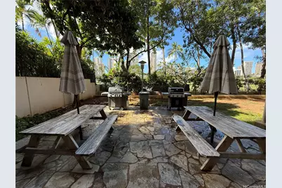 500 University Avenue #930, Honolulu, HI 96826 - Photo 10