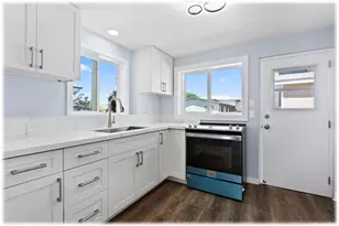 3232 Castle St, Honolulu, HI 96815 - Photo 14