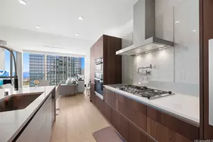 1118 Ala Moana Blvd, Honolulu, HI 96814 - Photo 8