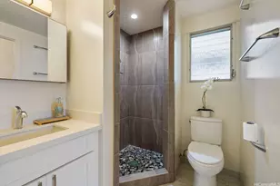 2957 Kalakaua Ave, Honolulu, HI 96815 - Photo 12