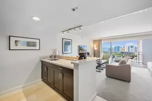 1777 Ala Moana Blvd, Honolulu, HI 96815 - Photo 2