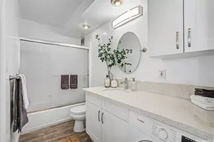 475 Atkinson Dr, Honolulu, HI 96814 - Photo 10
