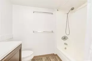 440 Lewers St, Honolulu, HI 96815 - Photo 12