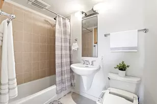 421 Olohana St, Honolulu, HI 96815 - Photo 14