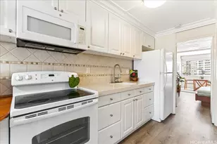 425 Ena Rd, Honolulu, HI 96815 - Photo 8