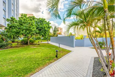 3045 Ala Napuaa Place #1518, Honolulu, HI 96818 - Photo 18