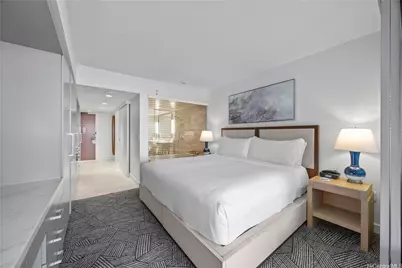 383 Kalaimoku Street #E1707, Honolulu, HI 96815 - Photo 4